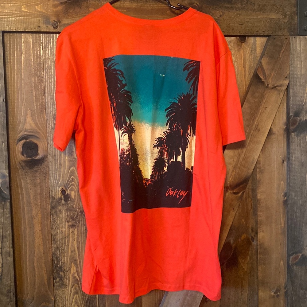 Oakley tshirt size xl - Picture 1 of 3